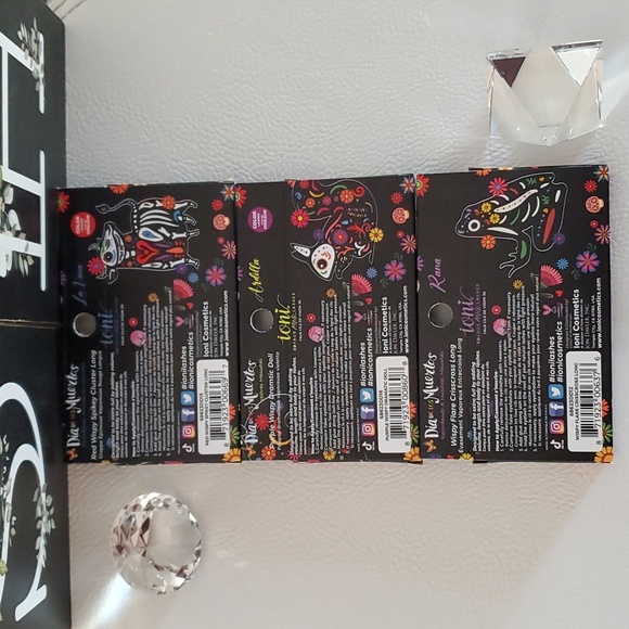 3D Faux Mink Lashes - Picture 2 of 5